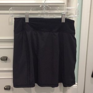 Lulu lemon pace rival skirt size 4